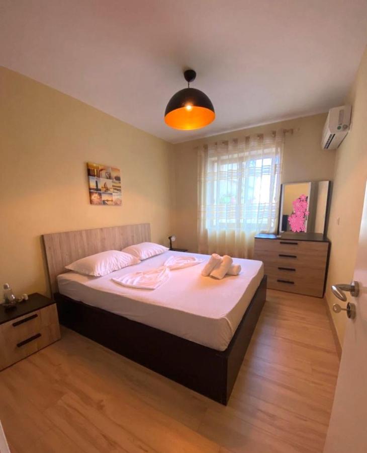 Saranda Beach Apartment Ngoại thất bức ảnh