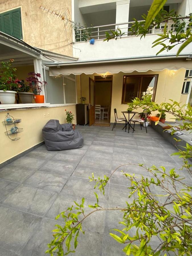 Saranda Beach Apartment Ngoại thất bức ảnh