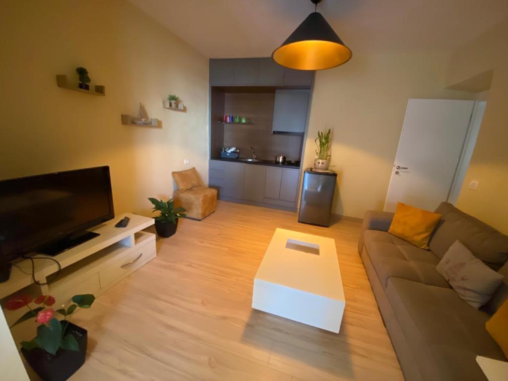 Saranda Beach Apartment Ngoại thất bức ảnh