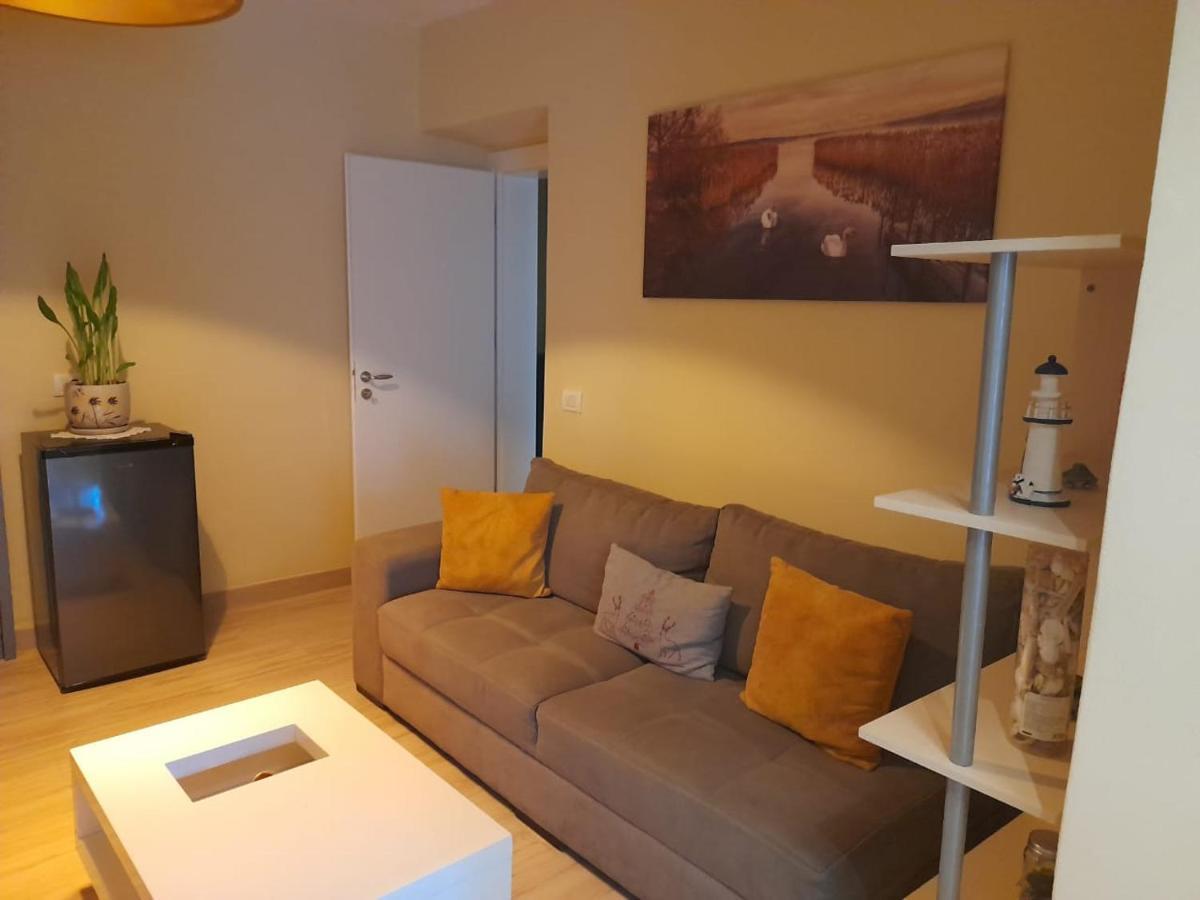 Saranda Beach Apartment Ngoại thất bức ảnh