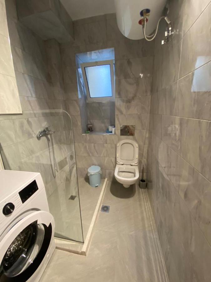 Saranda Beach Apartment Ngoại thất bức ảnh